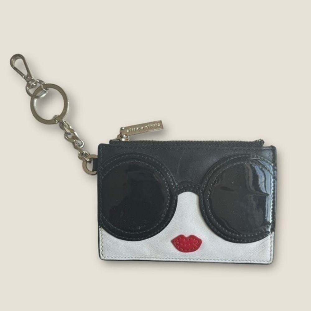 Alice and Olivia card case keychain